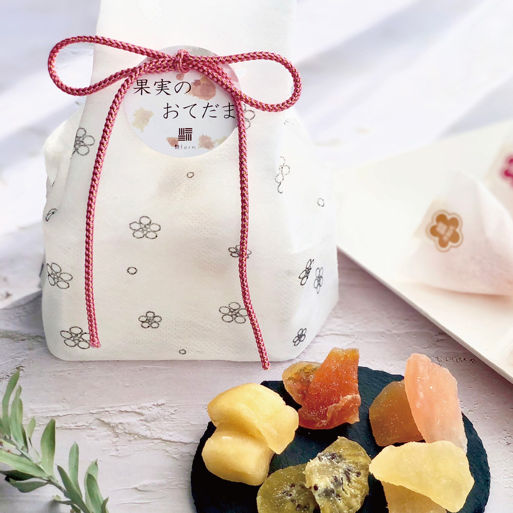 フルーツ・果実 aiai サンヨー堂「果実ゼリー 三種果実」350gのお得通販｜Kuradashi